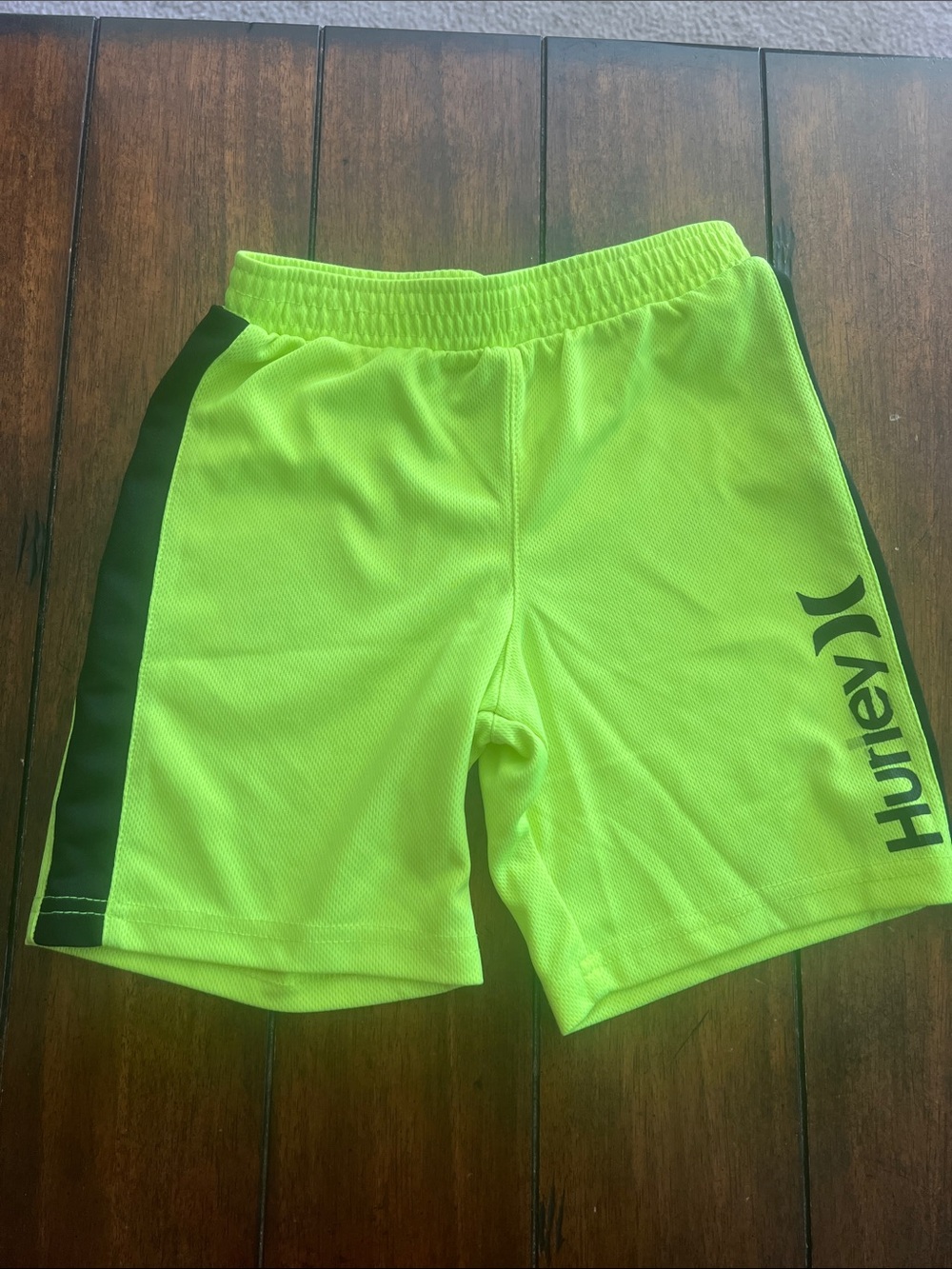 🎉🎉 5 for $20🎉🎉Hurley Neon Lime Shorts with Black Side Stripe